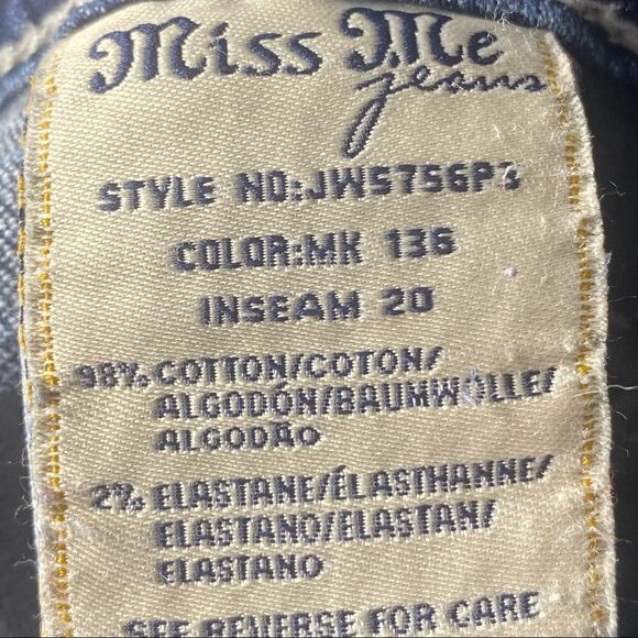Miss Me | Cuffed Denim Capri’s - Picture 5 of 9